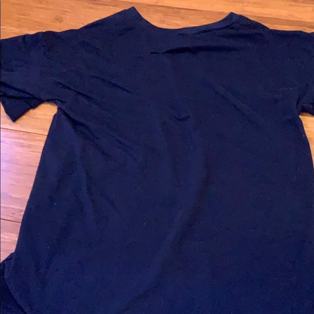 Tee